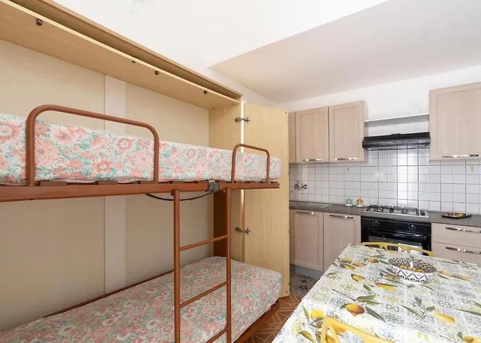 Casa Gialla Scopello Apartament *